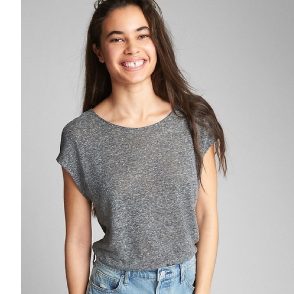 GAP Gray Short Sleeve Braided Back Linen Shirt Women’s Size Small Spring Preppy